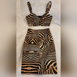 Marciano. Two-piece skirt set. Size 4.